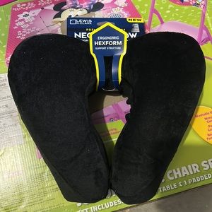 Lewis N Clark Premium HexForm Neck Support Pillow - Black